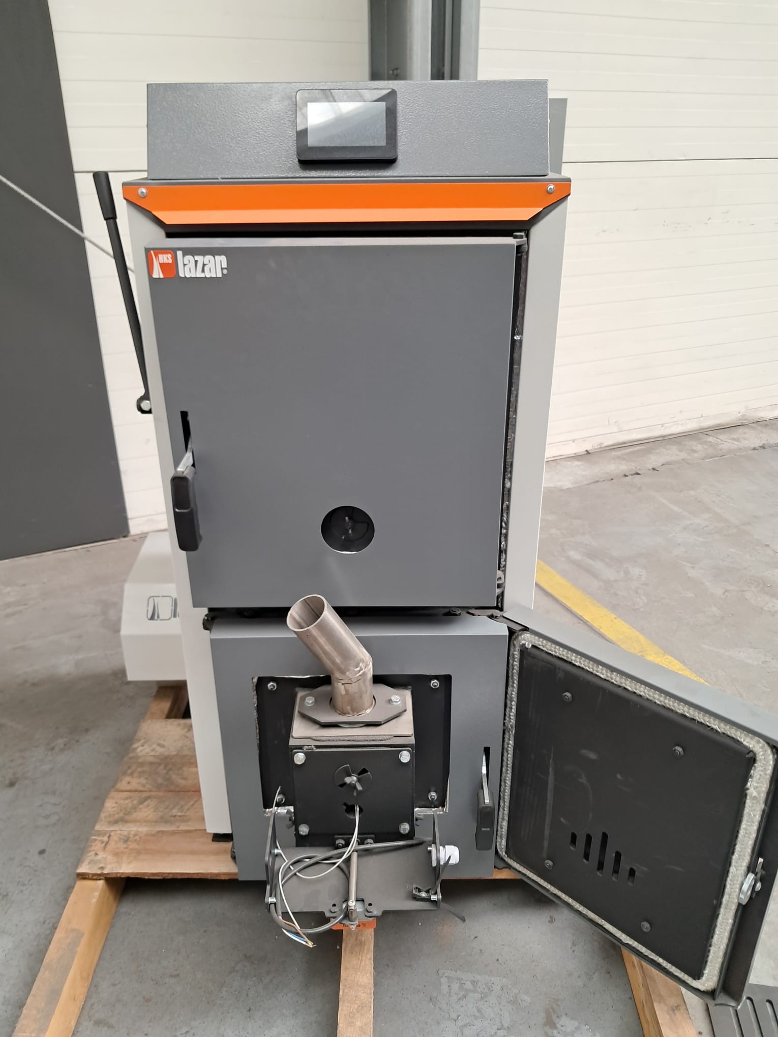 DSpell 20 Pelletkessel mit Zusatzrost für Holz